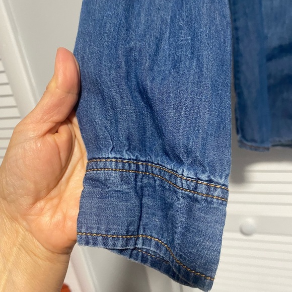 C Sonó Women’s Denim Buttons down Shirt Size Medium - Picture 7 of 7